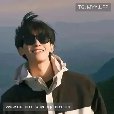 滑颢清
